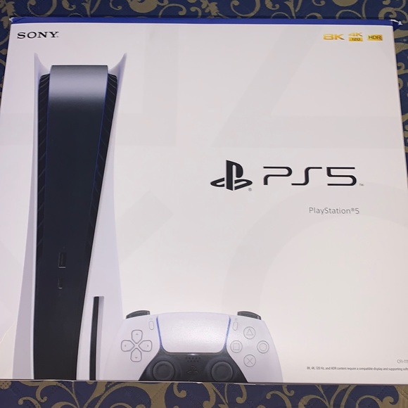 PS5 DISK VERSION - Picture 1 of 4